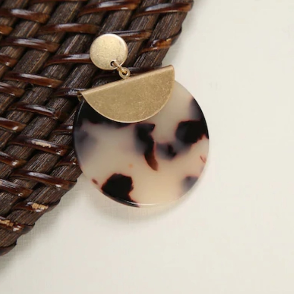 LAST SET Marble Gold Statement Earrings - Picture 2 of 3